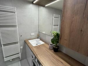 Prodej bytu 3+1, Zlín - Louky, třída Tomáše Bati, 87 m2