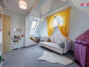 Prodej rodinného domu, Karlovy Vary - Bohatice, Na Stezce, 182 m2