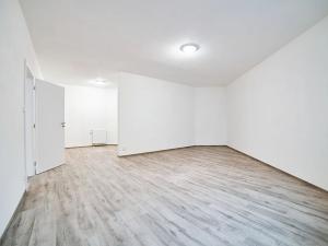 Pronájem bytu 2+kk, Plzeň, Železniční, 79 m2