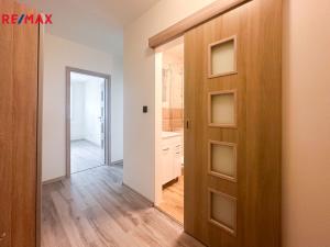 Prodej bytu 2+kk, Komárov, Okružní, 40 m2