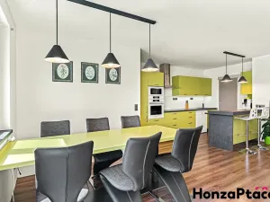 Prodej rodinného domu, Černé Voděrady, Černokostelecká, 159 m2