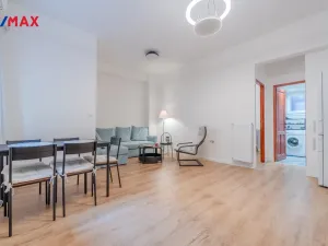 Prodej bytu 1+1, Pireas,Řecko, 48 m2