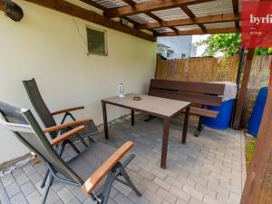 Prodej rodinného domu, Kravaře, Nábřežní, 120 m2