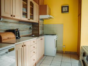 Prodej bytu 3+1, Olomouc - Povel, Heyrovského, 64 m2