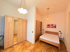 Pronájem bytu 2+kk, Praha - Nové Město, Jungmannovo náměstí, 45 m2