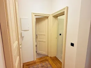 Pronájem bytu 2+kk, Praha - Nové Město, Jungmannovo náměstí, 45 m2