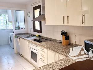 Prodej bytu 3+kk, Manilva, Španělsko, 100 m2