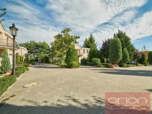 Pronájem rodinného domu, Praha - Nebušice, Nebušická, 243 m2