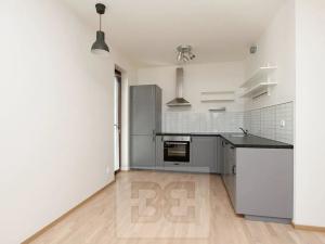 Pronájem bytu 2+kk, Praha - Hrdlořezy, Učňovská, 49 m2