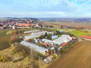 Prodej zemědělského objektu, Lány, Zámecká, 4000 m2
