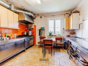 Pronájem komerční nemovitosti, Lažánky, 500 m2
