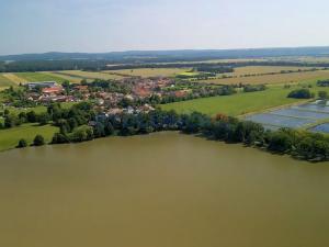 Prodej pozemku pro bydlení, Čejkovice, 10797 m2