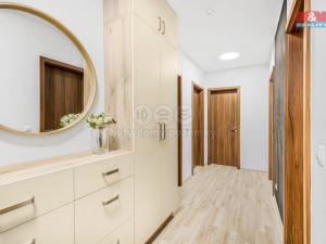 Prodej bytu 3+kk, Praha - Vysočany, Svatošových, 89 m2
