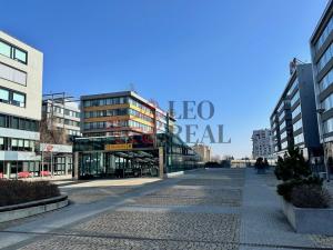 Pronájem bytu 2+kk, Praha - Stodůlky, náměstí Junkových, 48 m2