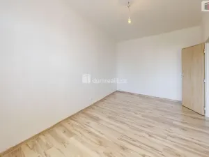 Pronájem bytu 2+1, Opava - Město, Dolní náměstí, 76 m2