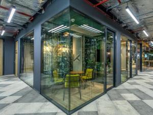 Pronájem kanceláře, Praha - Karlín, Pernerova, 30 m2