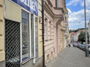 Pronájem obchodního prostoru, Praha - Nusle, Sezimova, 97 m2