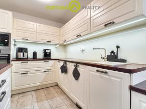 Prodej vily, Ostrava - Stará Bělá, Dokoupilova, 399 m2