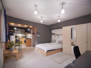 Prodej bytu 1+1, Praha - Dejvice, Na Vlčovce, 34 m2