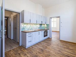 Pronájem bytu 1+1, Mladá Boleslav, tř. Václava Klementa, 50 m2