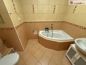 Pronájem bytu 2+kk, Praha - Záběhlice, Velenovského, 50 m2