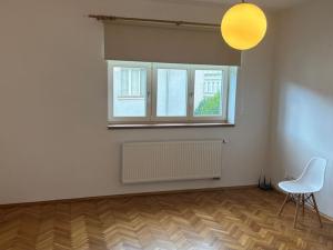 Pronájem bytu 2+1, České Budějovice - České Budějovice 7, Heydukova, 80 m2