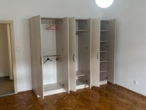 Pronájem bytu 2+1, České Budějovice - České Budějovice 7, Heydukova, 80 m2