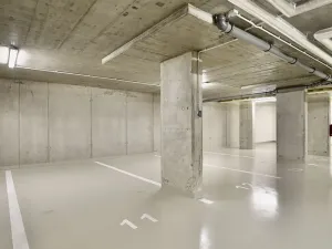 Pronájem bytu 1+kk, Praha - Malešice, Azzoniho, 36 m2