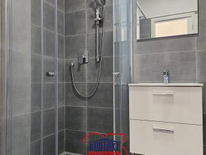 Pronájem bytu 3+kk, České Budějovice, Mikuláše z Husi, 62 m2