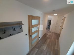 Pronájem bytu 3+kk, Dolní Radechová, Na Kruhovce, 63 m2