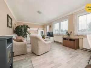 Prodej rodinného domu, Svinčany, 265 m2