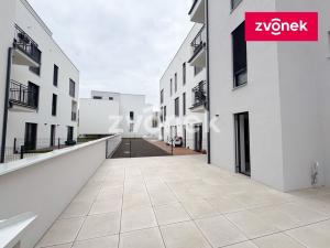 Pronájem bytu 2+kk, Zlín, Smetanova, 35 m2