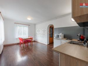 Prodej rodinného domu, Stříbrná, 165 m2