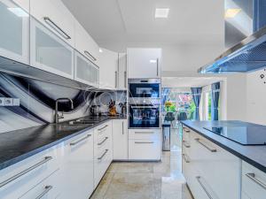 Prodej rodinného domu, Kladno - Švermov, Rašínova, 194 m2