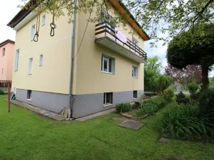 Prodej podílu vily, Beroun, V Dolině, 400 m2