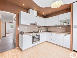 Prodej bytu 3+1, Chlumec nad Cidlinou, Zapečská, 75 m2