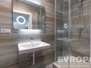 Prodej bytu 4+kk, Liberec - Liberec I-Staré Město, Masarykova, 164 m2