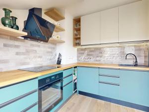 Prodej bytu 3+1, Praha - Vršovice, 28. pluku, 139 m2