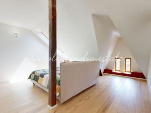 Prodej bytu 3+1, Praha - Vršovice, 28. pluku, 139 m2