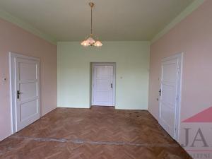 Prodej bytu 3+1, Klatovy - Klatovy V, Plánická, 128 m2