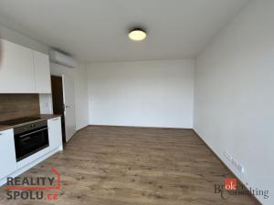 Pronájem bytu 1+kk, Brno - Trnitá, Křenová, 32 m2