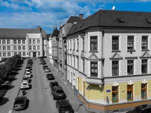 Prodej bytu 3+1, Trutnov, Jiráskovo náměstí, 75 m2