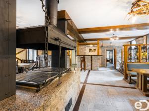 Pronájem ubytování, Jablonec nad Nisou, U Lesního divadla, 2930 m2