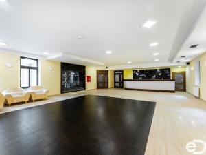 Pronájem ubytování, Jablonec nad Nisou, U Lesního divadla, 2930 m2