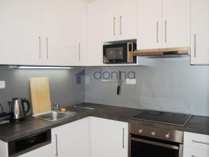 Pronájem bytu 2+kk, Praha - Vinohrady, Lucemburská, 47 m2