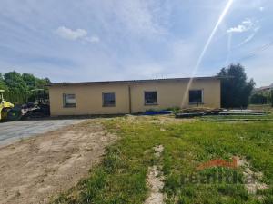 Pronájem výrobních prostor, Opava - Komárov, Podvihovská, 112 m2