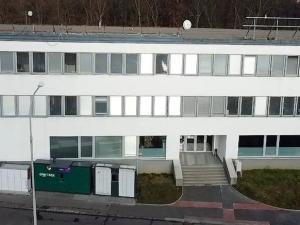 Pronájem kanceláře, Praha - Braník, Nad lesním divadlem, 169 m2