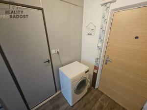 Prodej bytu 2+kk, Teplice, Pražská, 39 m2