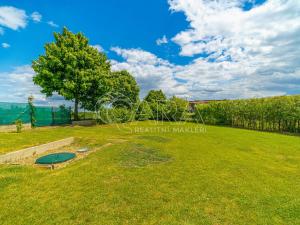 Prodej pozemku pro bydlení, Třebusice, 811 m2