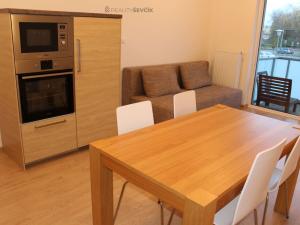 Pronájem bytu 2+kk, České Budějovice - České Budějovice 3, Jírovcova, 53 m2